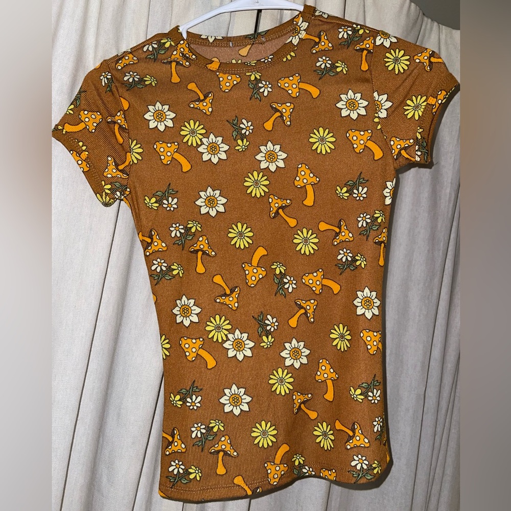 Tight Fitted Flower Shirt